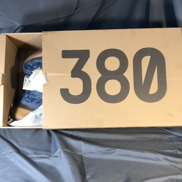 YEEZY BOOST 380’s ‘COVELL” - Picture 6 of 11